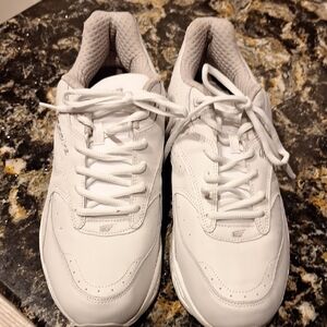 Men's Spira White Athletic Sneakers.  NWOB